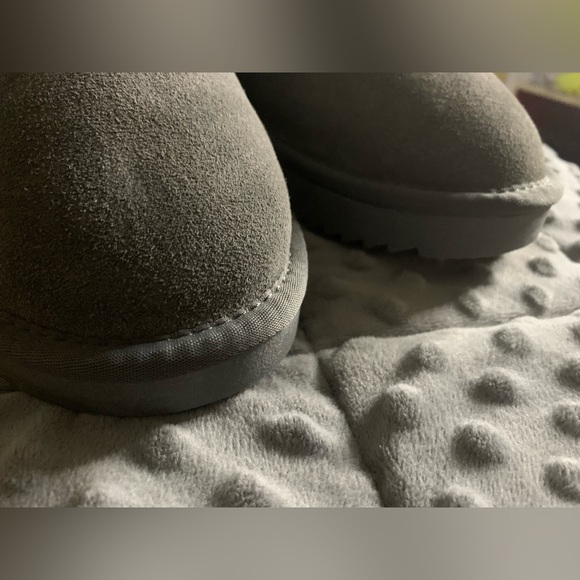 Gooce charcoal Maddie Women's Fashion Boot - Picture 9 of 12